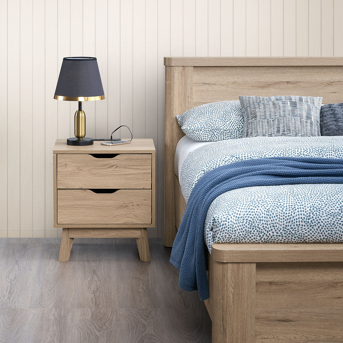 Nordica Oak Nightstand with USB & Type-C Charging – 2-Drawer Bedside Table
